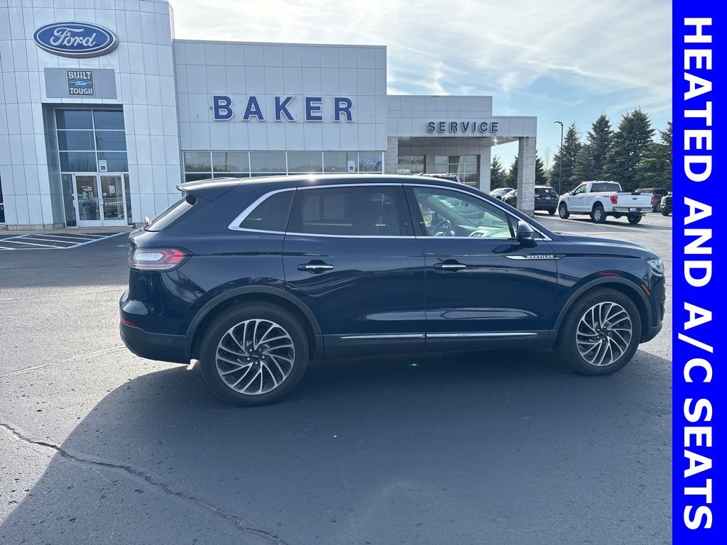 2019 Lincoln Nautilus Reserve