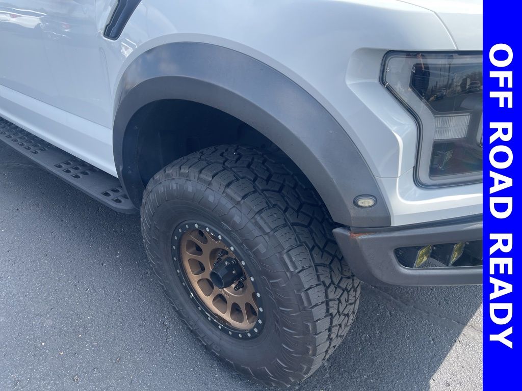 2020 Ford F-150 Raptor - Photo 34