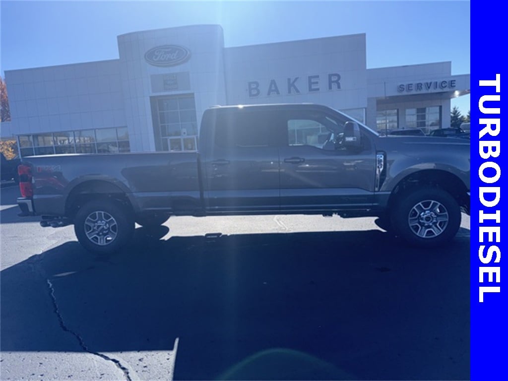 New 2026 Ford F-250SD Lariat Truck