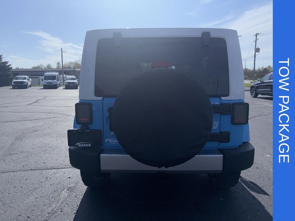 Used 2017 Jeep Wrangler Unlimited Sahara SUV