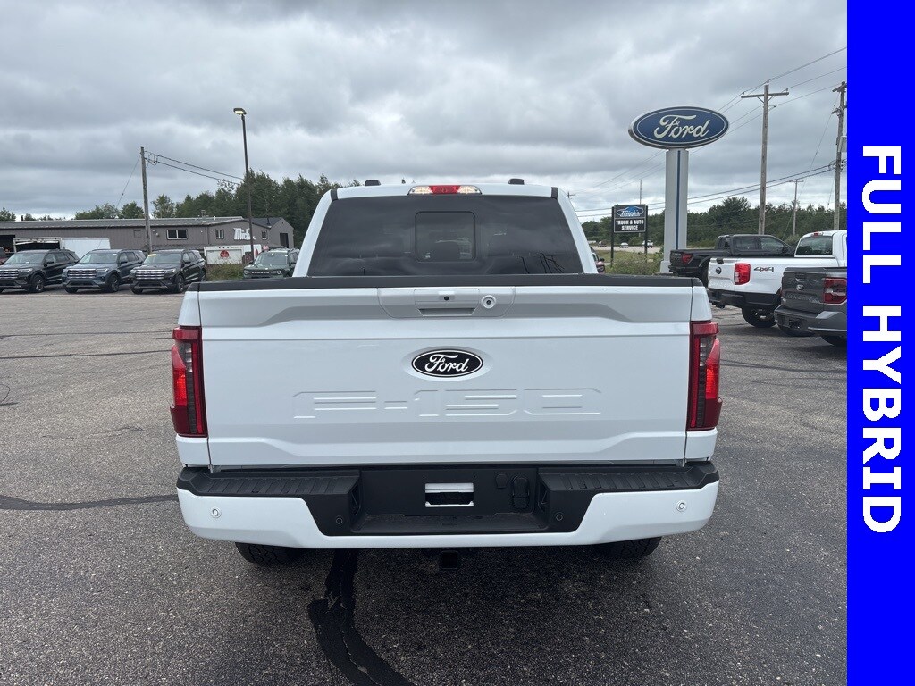 2025 Ford F-150 XLT photo 2