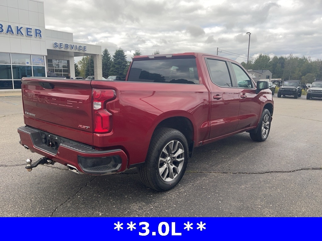 Used 2022 Chevrolet Silverado 1500 Limited RST with VIN 1GCUYEET7NZ197360 for sale in Ludington, MI