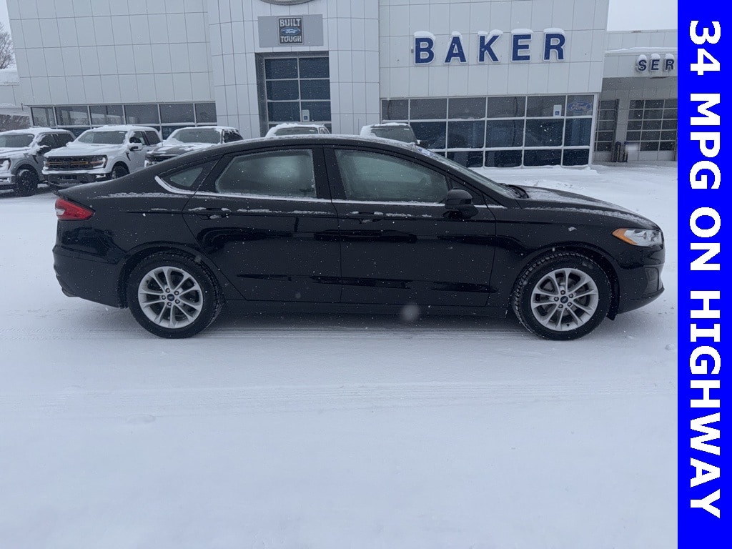 Used 2020 Ford Fusion SE Sedan