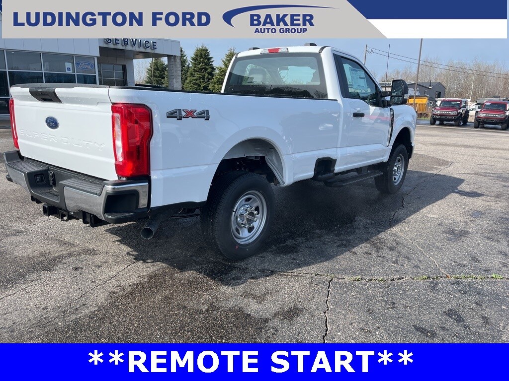 2025 Ford F-350 XL photo 2