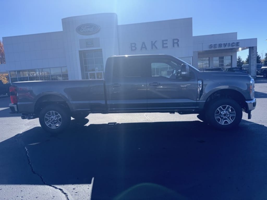 New 2026 Ford F-250SD Lariat Truck