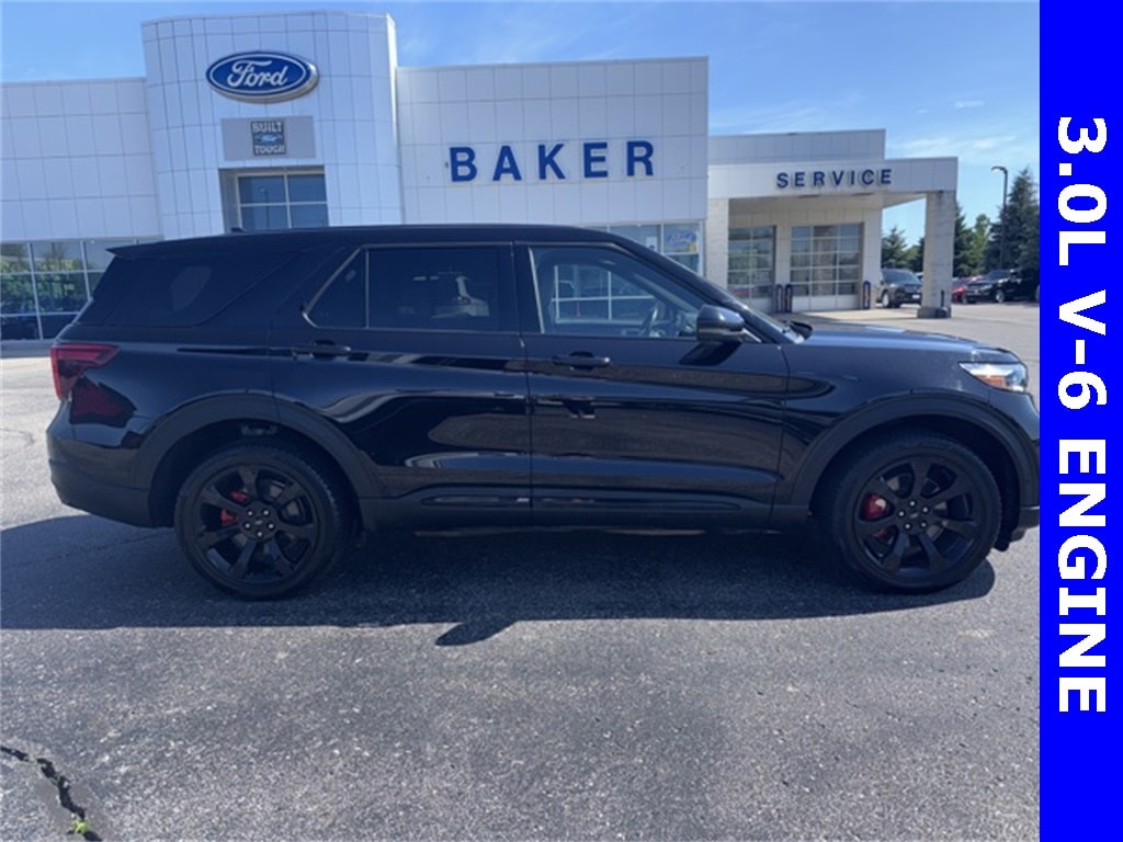Used 2022 Ford Explorer ST SUV