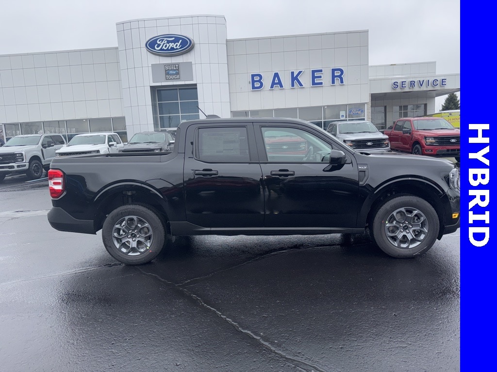 2025 Ford Maverick XLT's photo