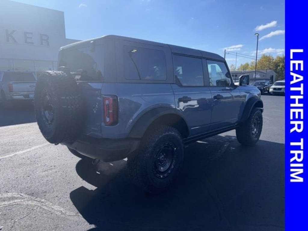 New 2025 Ford Bronco Badlands SUV
