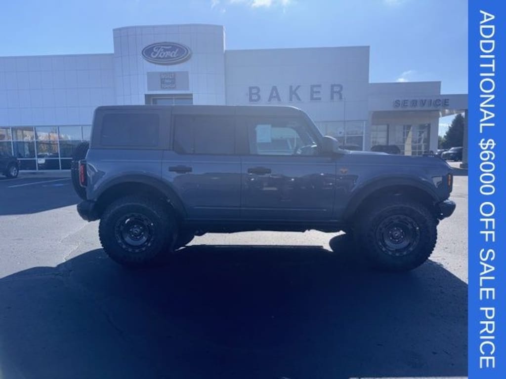 New 2025 Ford Bronco Badlands SUV