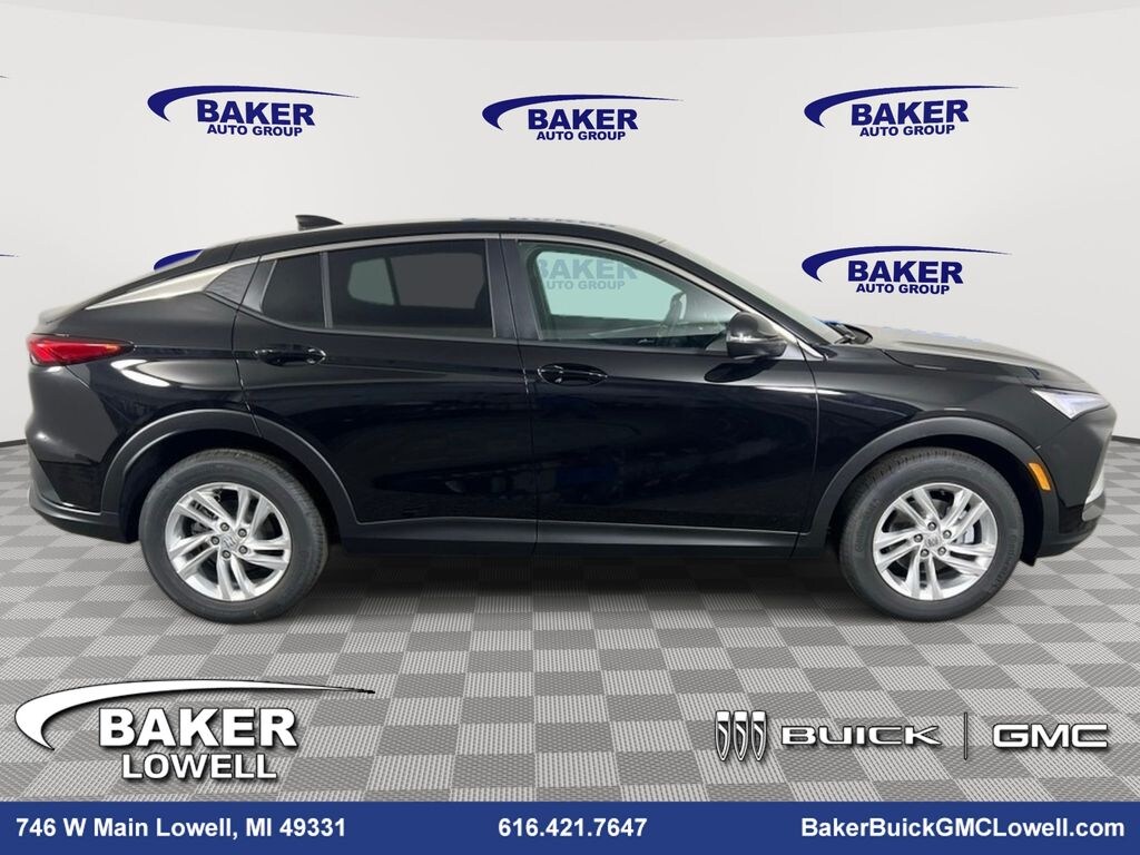 New 2025 Buick Envista Preferred SUV