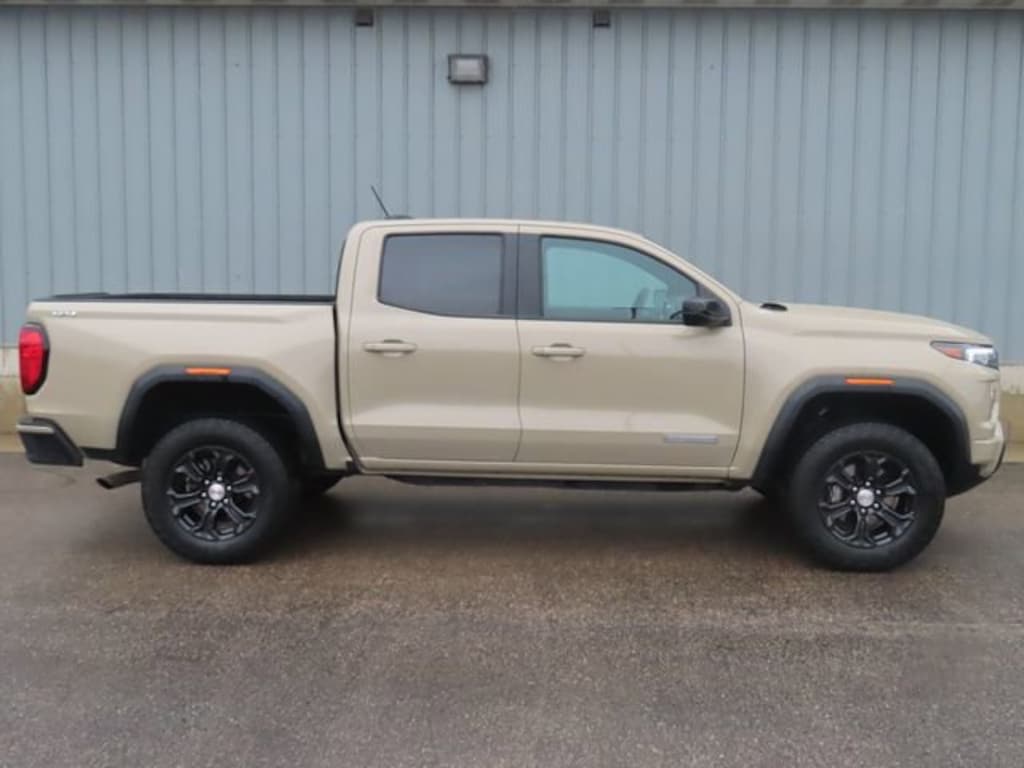 Used 2023 GMC Canyon Elevation Truck Crew Cab