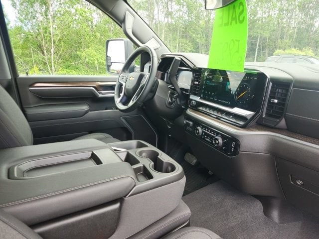 2025 Chevrolet Silverado 2500HD LT - Photo 26