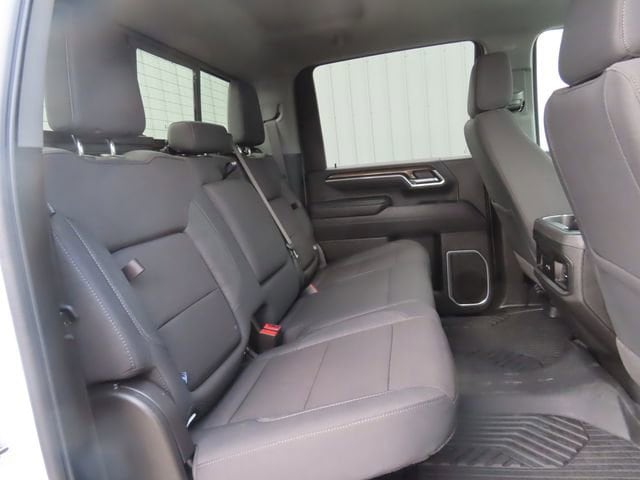 2025 Chevrolet Silverado 3500HD LT - Photo 29