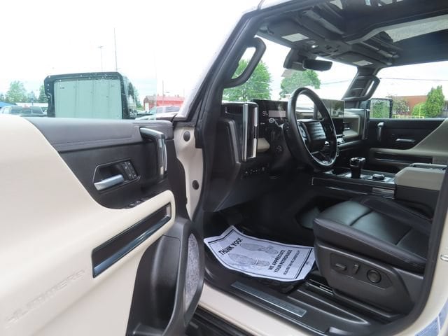 2026 GMC HUMMER EV 2X - Photo 16