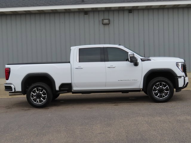 2025 Gmc Sierra 2500 HD Denali Ultimate photo 2