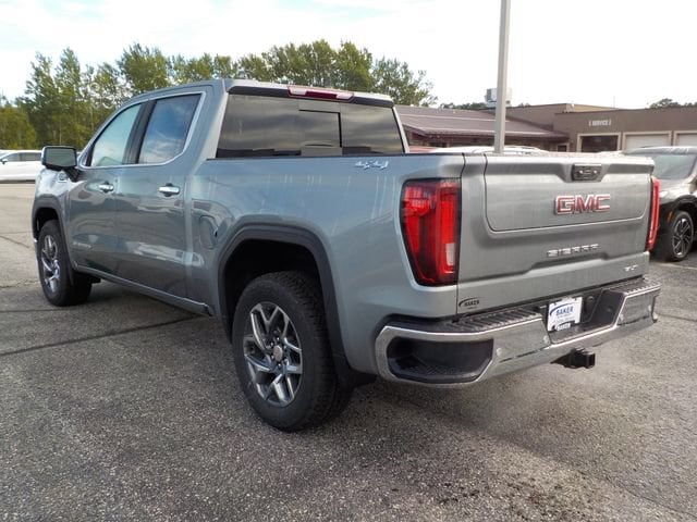 2026 GMC Sierra 1500 SLT - Photo 7