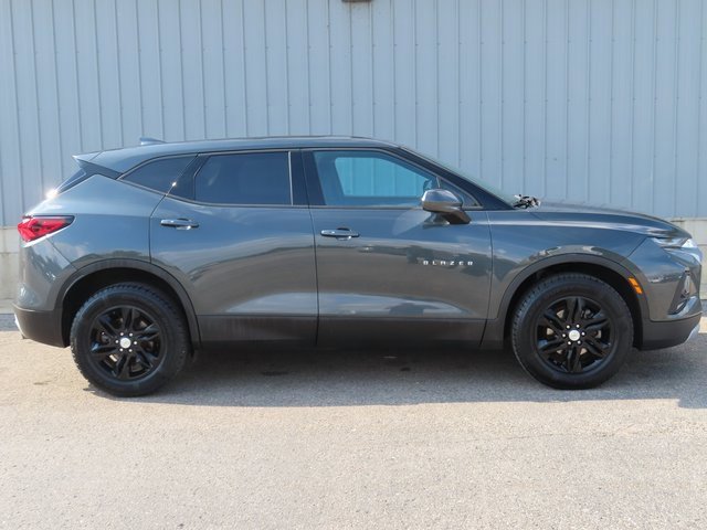 2020 Chevrolet Blazer 2LT photo 2