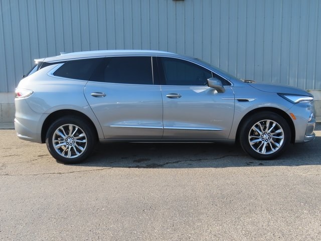 Used 2024 Buick Enclave Avenir with VIN 5GAEVCKW8RJ134547 for sale in Cadillac, MI