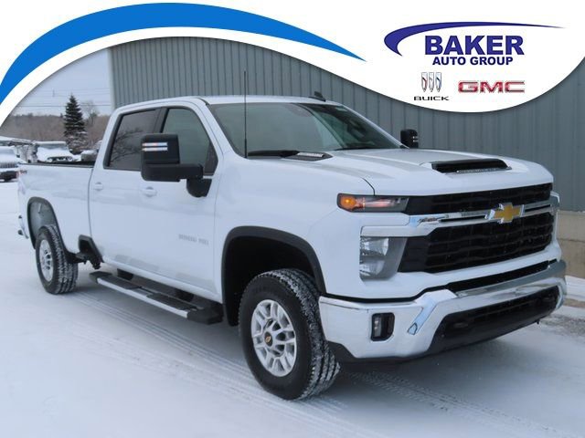 2025 Chevrolet Silverado HD LT 4WD Crew Cab Standard Box's photo