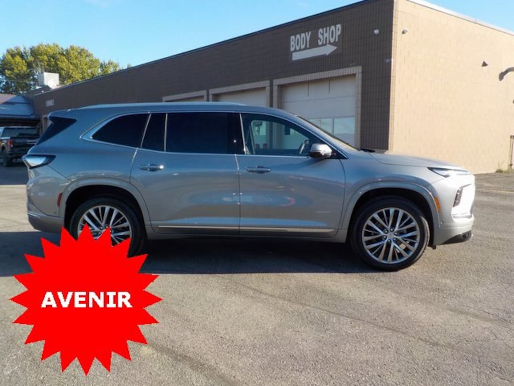 New 2026 Buick Enclave Avenir SUV