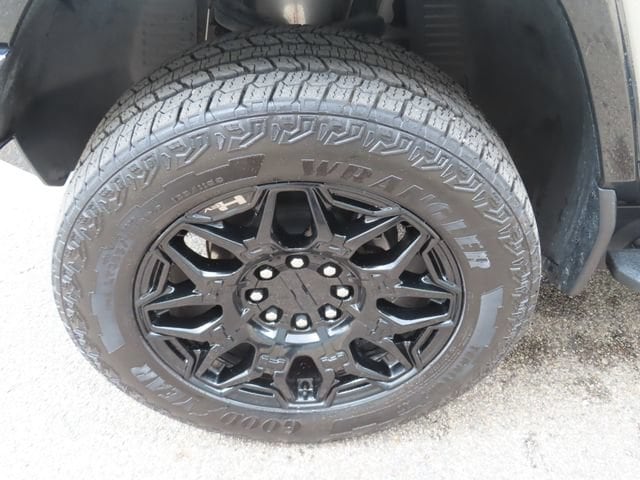 2026 GMC HUMMER EV 2X - Photo 15