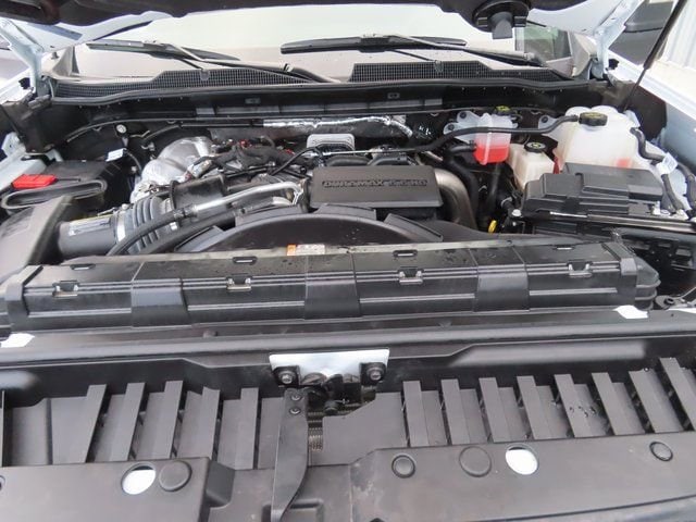 2025 Chevrolet Silverado 2500HD LT - Photo 17