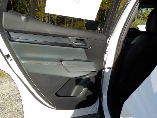 2027 GMC Terrain AT4 - Photo 18