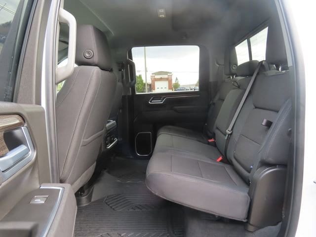 2025 Chevrolet Silverado 3500HD LT - Photo 21