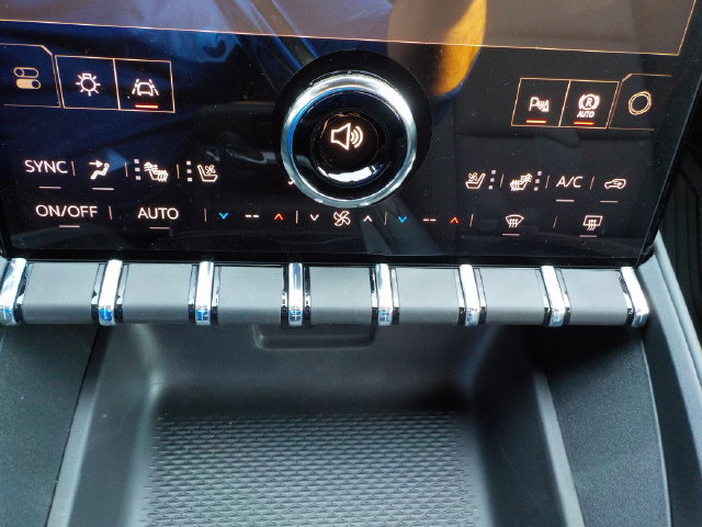 2027 GMC Terrain AT4 - Photo 37