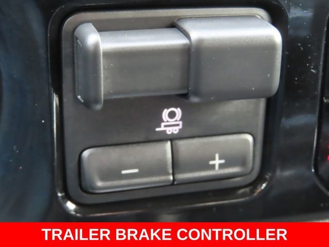 2025 Chevrolet Silverado 3500HD LT - Photo 34