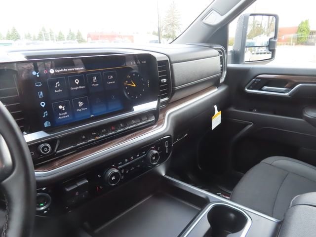 2025 Chevrolet Silverado 3500HD LT - Photo 35