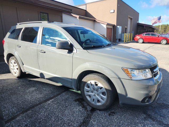 Used 2019 Dodge Journey SE with VIN 3C4PDCBB9KT718039 for sale in Cadillac, MI