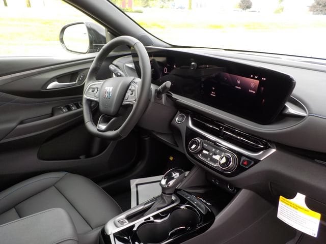 2026 Buick Envista Sport Touring - Photo 24