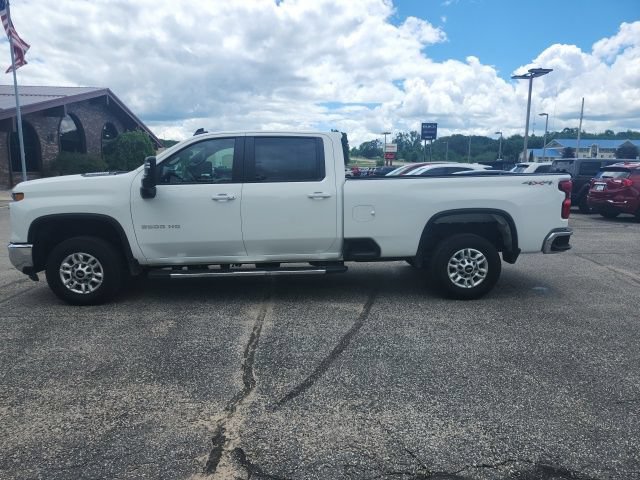 2025 Chevrolet Silverado 2500HD LT - Photo 8