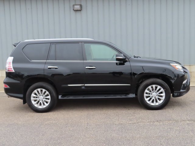Used 2015 Lexus GX Base with VIN JTJBM7FX9F5093717 for sale in Cadillac, MI