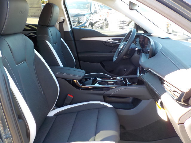 2026 Buick Envision Sport Touring - Photo 24