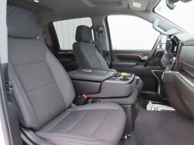 2025 Chevrolet Silverado 2500HD LT - Photo 29