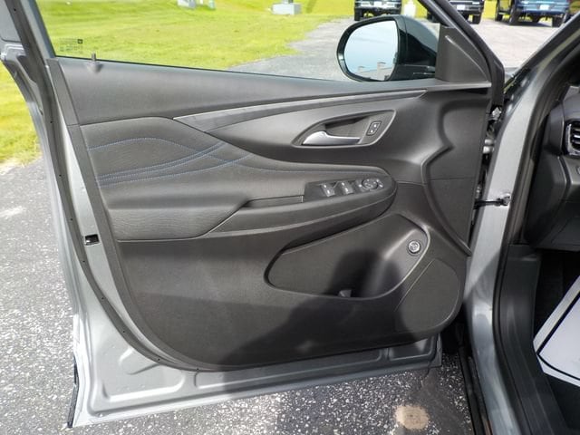 2026 Buick Envista Sport Touring - Photo 11