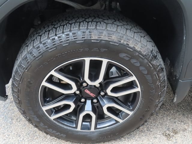 2026 GMC Sierra 1500 AT4 - Photo 17