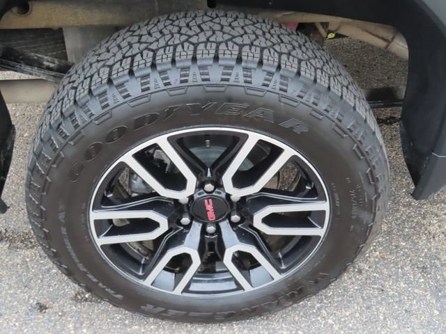 2026 GMC Sierra 1500 AT4 - Photo 15