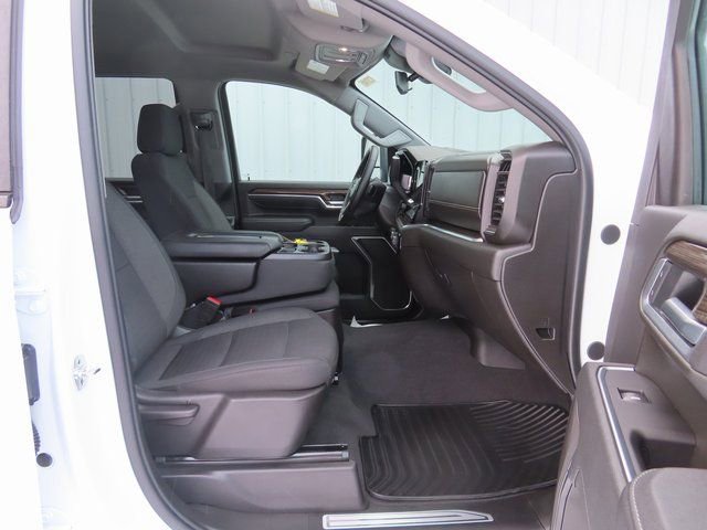 2025 Chevrolet Silverado 2500HD LT - Photo 28