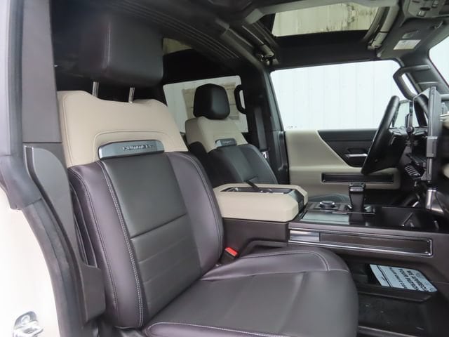 2026 GMC HUMMER EV 2X - Photo 24