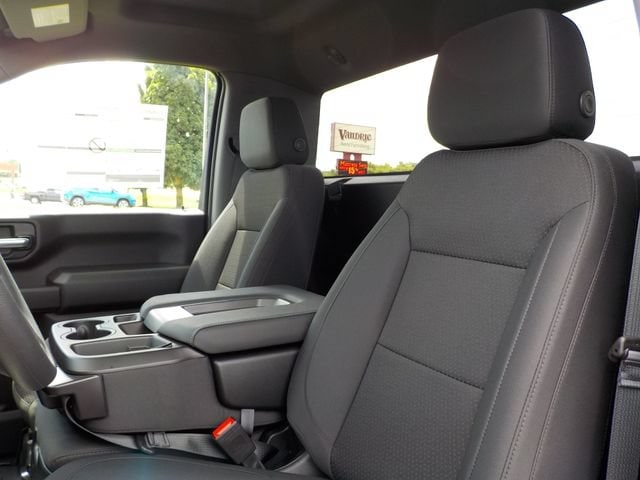 2026 GMC Sierra 3500HD Pro - Photo 17