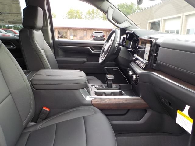 2026 GMC Sierra 1500 SLT - Photo 29