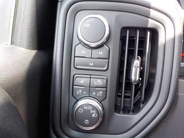 2026 GMC Sierra 3500HD Pro - Photo 25