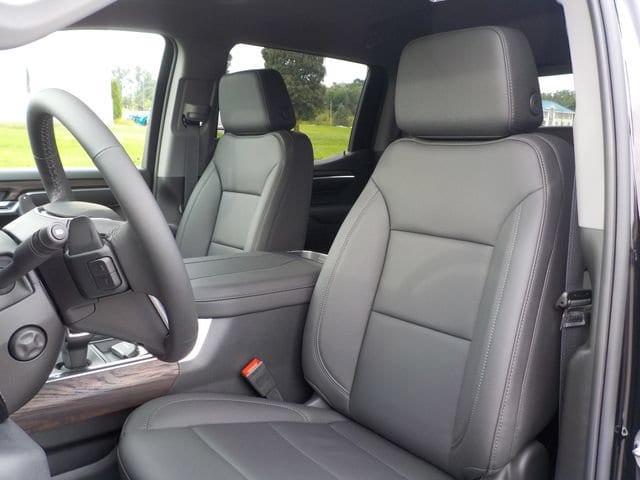 2026 GMC Sierra 1500 SLT - Photo 17