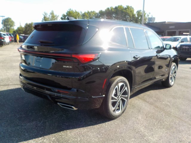 2026 Buick Enclave Sport Touring photo 2