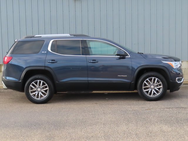 2019 Gmc Acadia SLE photo 2
