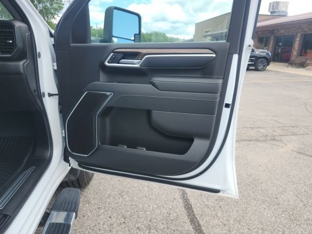 2025 Chevrolet Silverado 2500HD LT - Photo 24