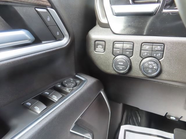 2025 Chevrolet Silverado 3500HD LT - Photo 30